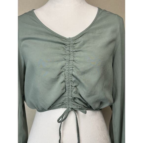 Women's Ruched Long Sleeve Crop Top Green Sz M V-Neck Blouse Drawstring - Picture 2 of 14